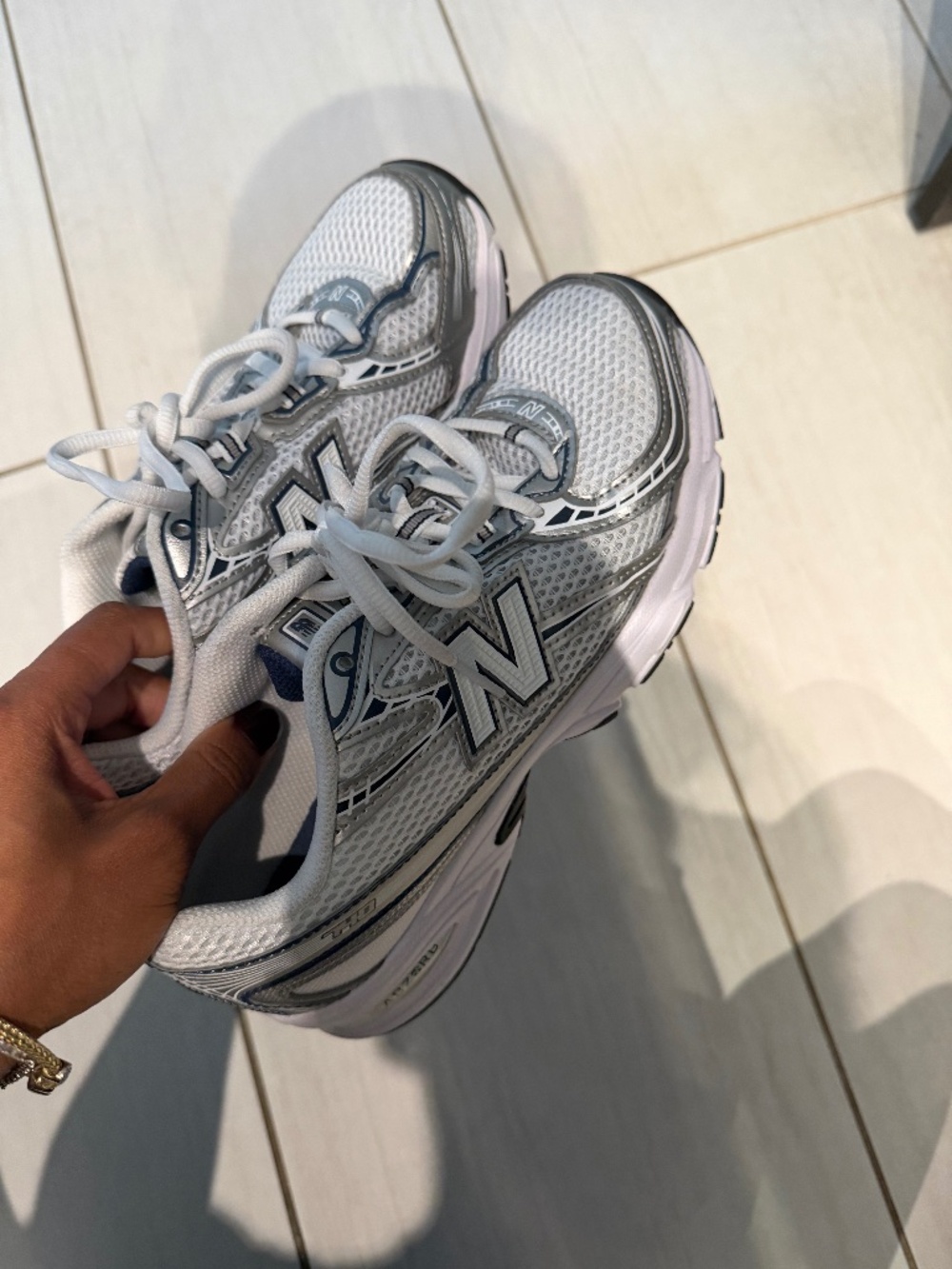 New Balance 740 sneakers